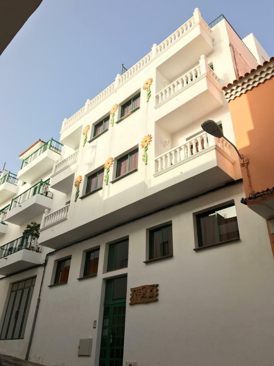Apartamentos Alcala - Tenerife エクステリア 写真
